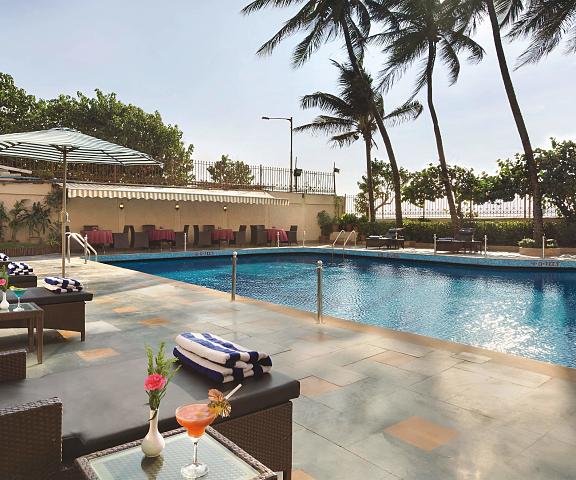 Ramada Plaza By Wyndham Palm Grove Maharashtra Mumbai Pool
