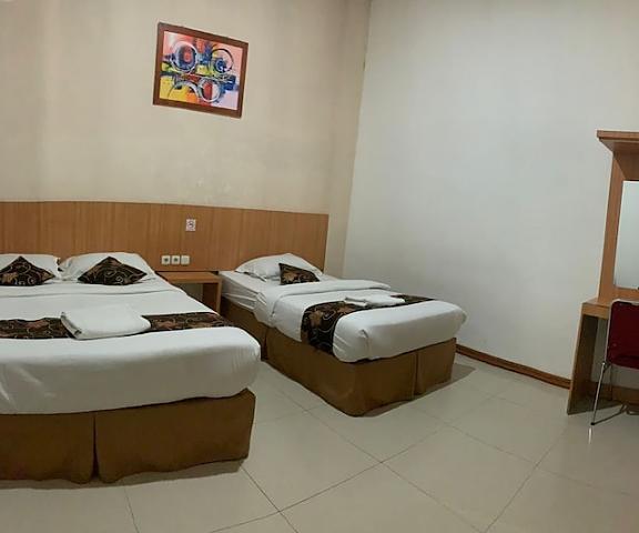 Aedo Hotel Syariah West Sumatra Bukittinggi Room