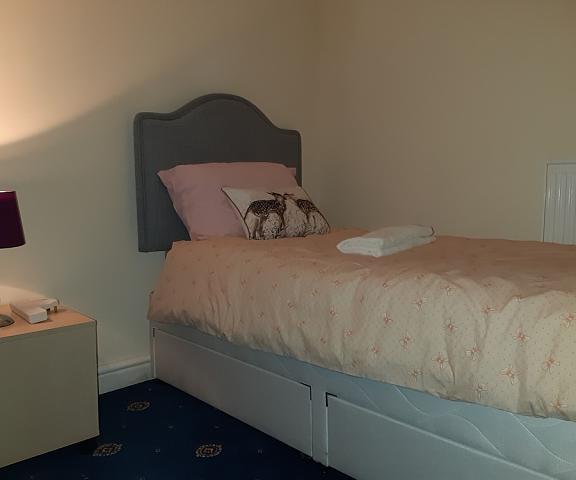 Phoenix Guest House England Barrow-In-Furness Room