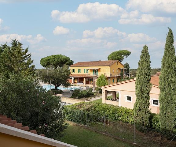 Ombra Verde - B&B e Appartamenti Tuscany Scarlino View from Property