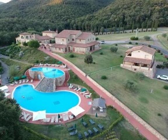 Resort Le Tegole Tuscany Riparbella Facade