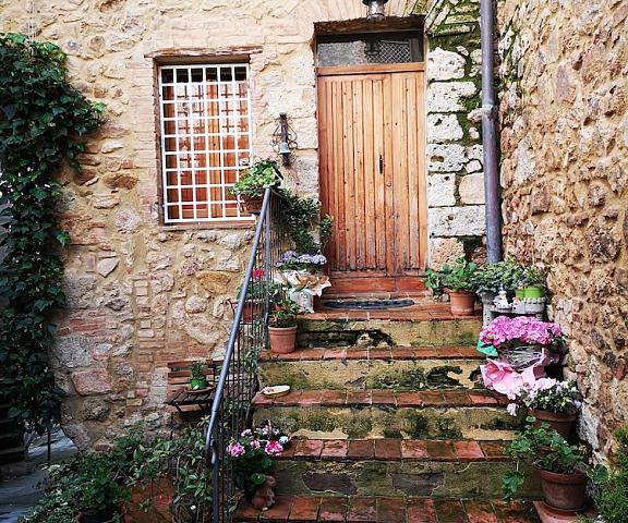 L'Antico Borgo di Torri Tuscany Sovicille Exterior Detail