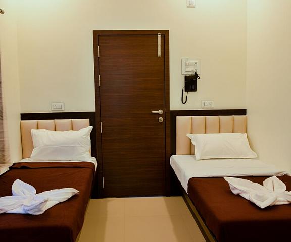 Malvan's Aishwarya Hotel Maharashtra Malvan Room