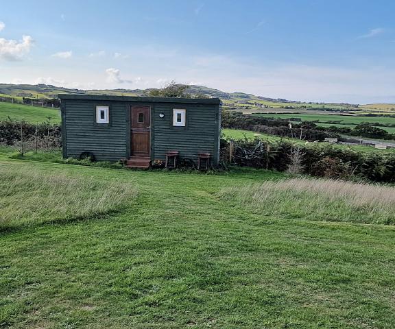Stunning 1-bed Shepherd hut in Holyhead Wales Holyhead Exterior Detail