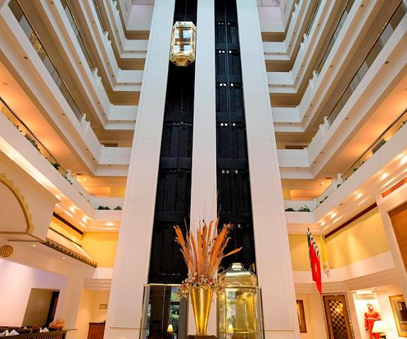 Hotel Sagar Plaza Maharashtra Pune Lobby