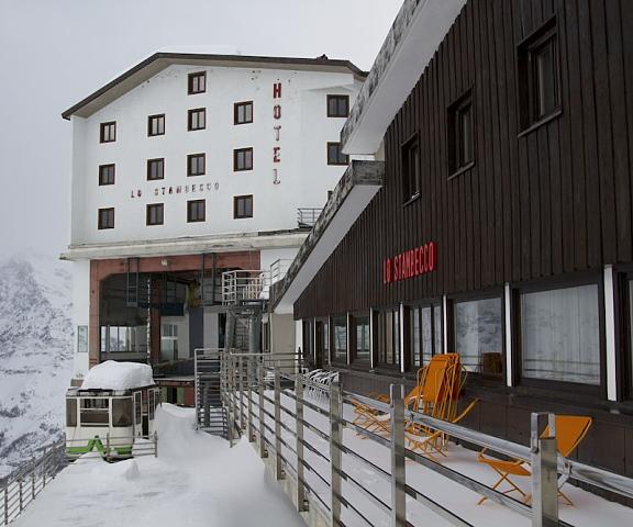 Hotel Lo Stambecco Valle d'Aosta Valtournenche Facade