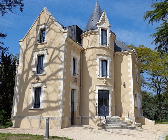 Le Château des Plans Nouvelle-Aquitaine Parthenay Facade