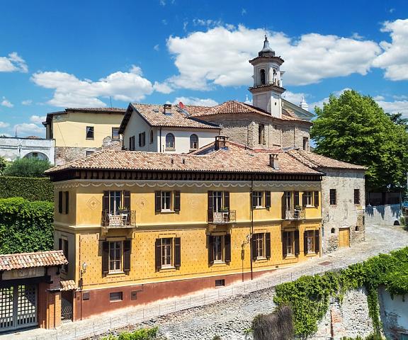 Relais Villa del Borgo Piedmont Canelli Facade