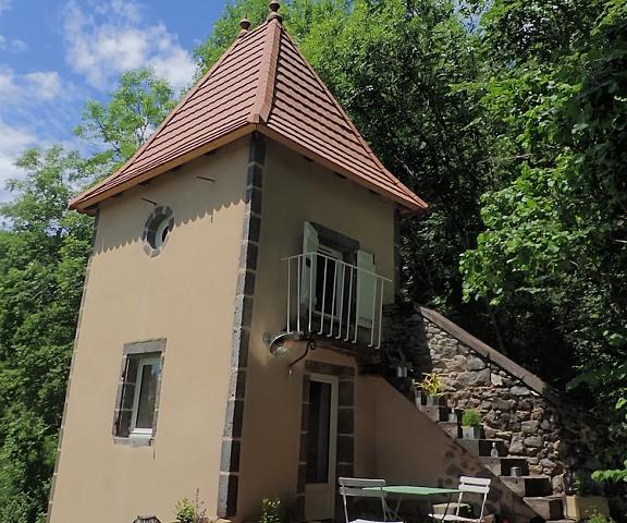 Villa Colombier Auvergne-Rhone-Alpes Pontgibaud Exterior Detail