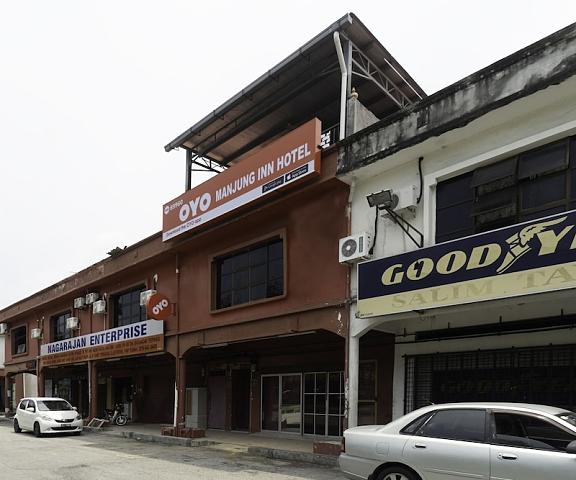 OYO 89960 Manjung Inn Hotel Perak Sitiawan Facade