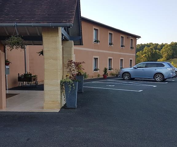Hotel Au Périgord Noir Nouvelle-Aquitaine Hautefort Entrance