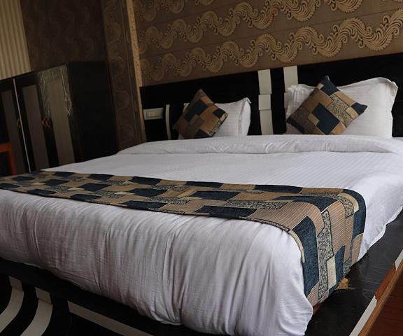 The Sleeping Beauty Hotel By Vedix Yatra Uttaranchal Joshimath Room