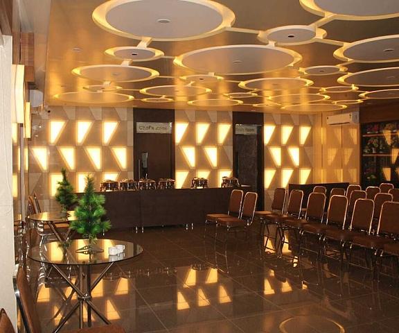 Hotel Empire Gujarat Valsad Lobby