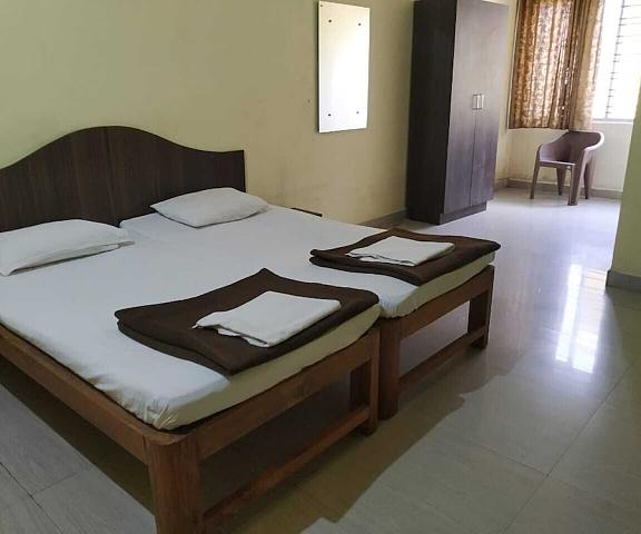 iROOMZ Hotel Vishwa Lodging Karnataka Dharwad Room