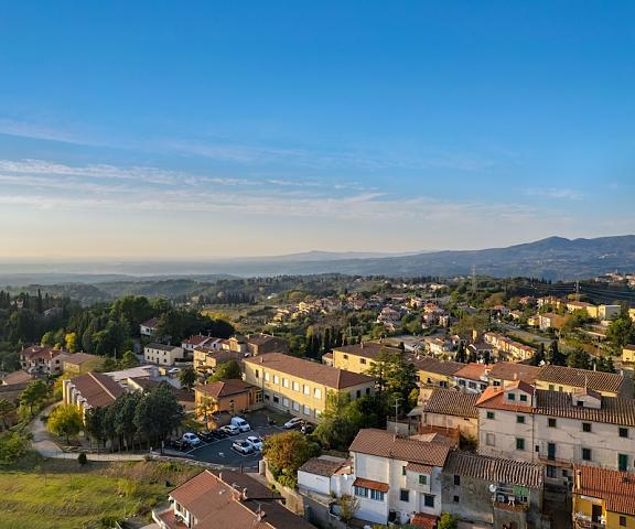 Beatabb Tuscany Guardistallo Land View from Property
