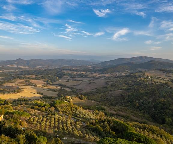 Beatabb Tuscany Guardistallo Land View from Property