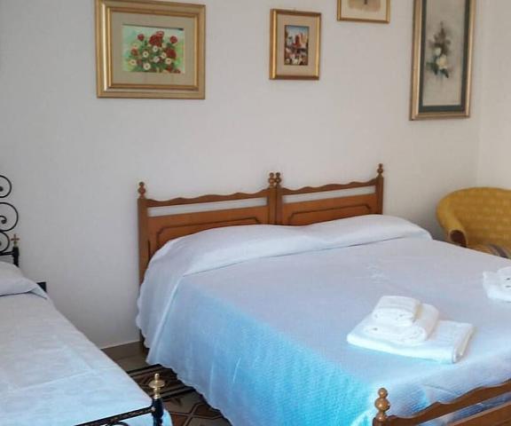 Welcomely - Casa Vacanze Zarinu Sardinia Orgosolo Room