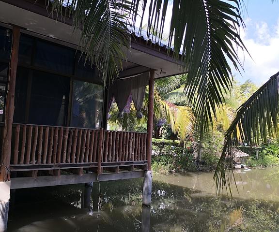 Piamsook Resort Chai Nat Sankhaburi Exterior Detail