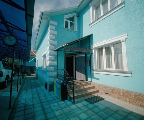 Guesthouse Alakol Issyk-Kul Region Karakol Facade