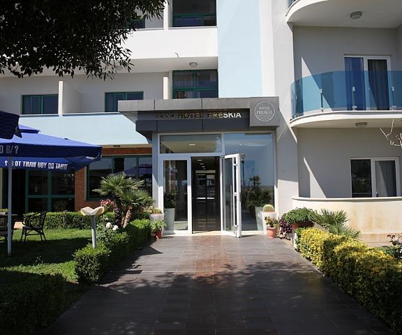 Hotel Freskia null Velipoje Entrance