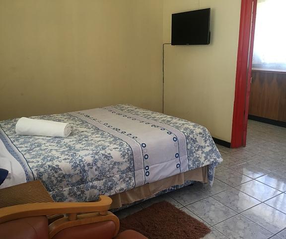 Tshesebe Stopover Motel null Francistown Room