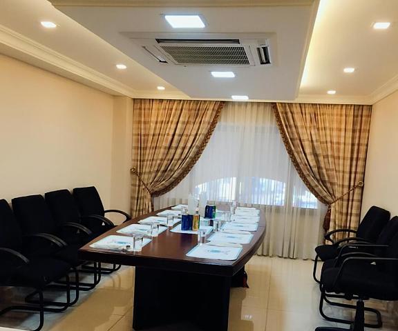 Comfort Hotel Suites null Amman Meeting Room