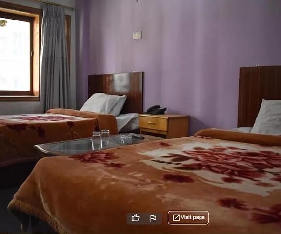 Hotel shaheen International null Gilgit Room