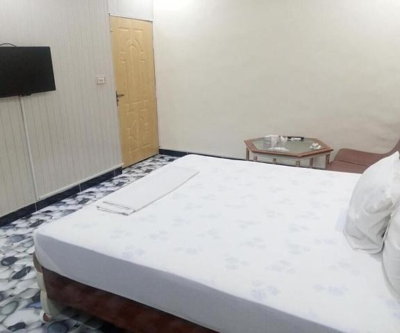 Hotel VIP Palace Lodge null Multan Room