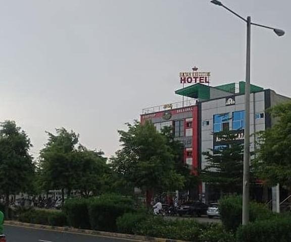 Sultan Executive Hotel null Faisalabad Exterior Detail