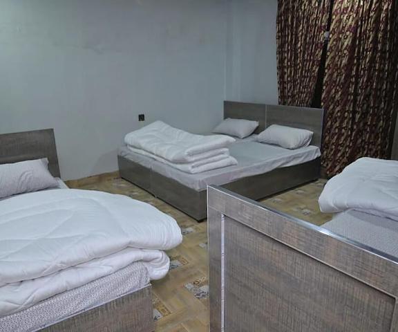 Royal Suites Hotel null Faisalabad Room