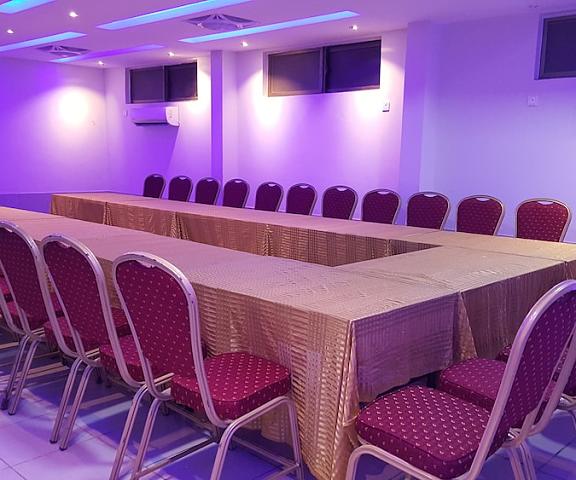 Royal Inn Hotel null Karachi Meeting Room