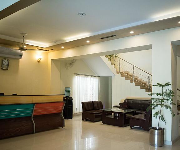 Hotel Days Inn Two null Lahore Reception