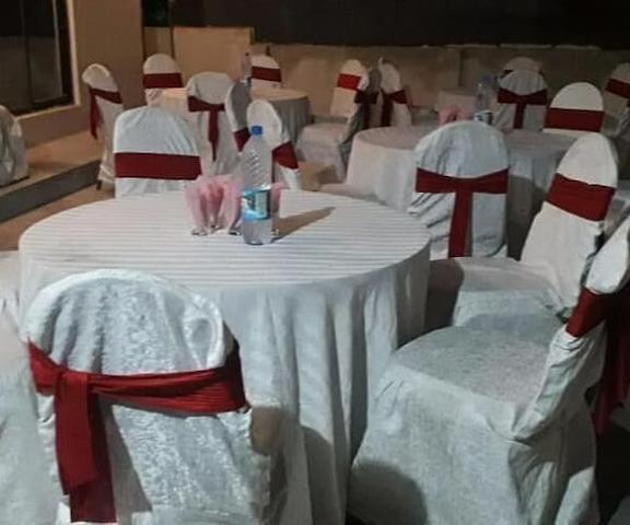Hotel Days Inn Two null Lahore Banquet Hall