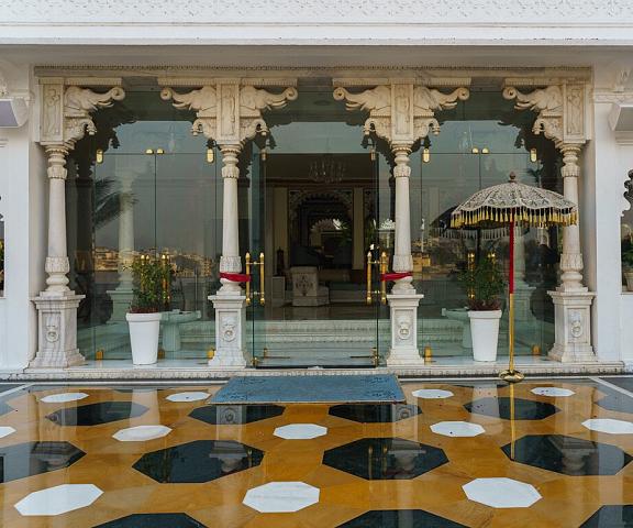 Taj Lake Palace Rajasthan Udaipur Hotel Exterior