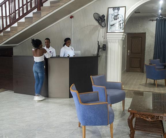 Kislas Luxury Hotel null Adentan Reception