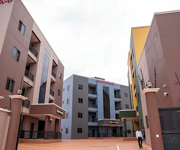 Gyamfuaa Court Apartment null Kumasi Facade