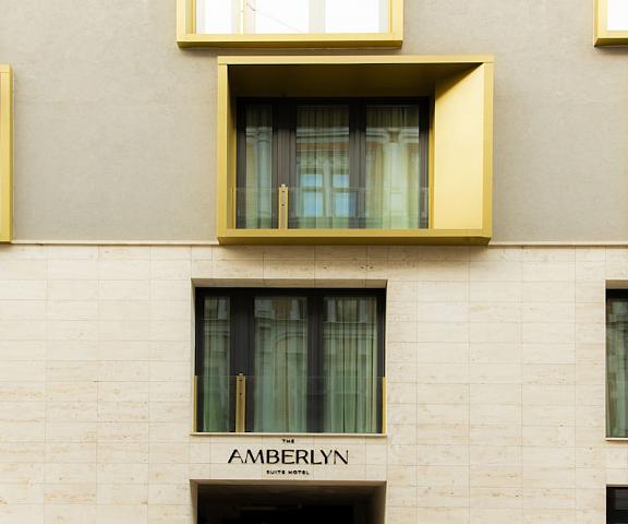 The Amberlyn Suite Hotel null Budapest Facade