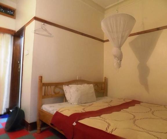 Rhino Motel null Mbarara Room