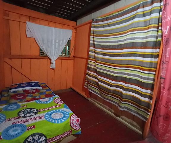 Hostal Búho Amazonas Tours - Hostel Amazonas Leticia Room