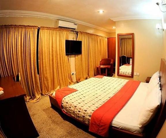 Benny Hotel null Lagos Room