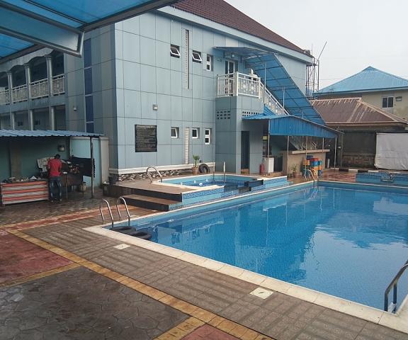 Ozom Hotel Ebonyi Enugu Entrance