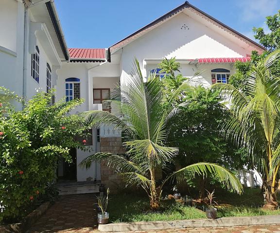 Salhiya Lodge - Hostel Mjini Magharibi Region Bububu Facade
