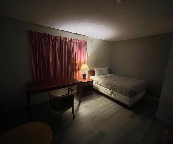 Uptown Motel Saskatchewan Estevan Room