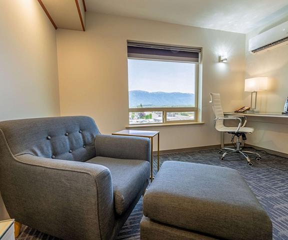 Quality Inn Sunshine Suites British Columbia Terrace Room