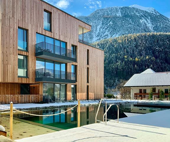 All-Suite Resort Ötztal Tirol Oetz Facade