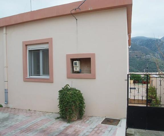 Tourloti Village House Crete Island Sitia Entrance