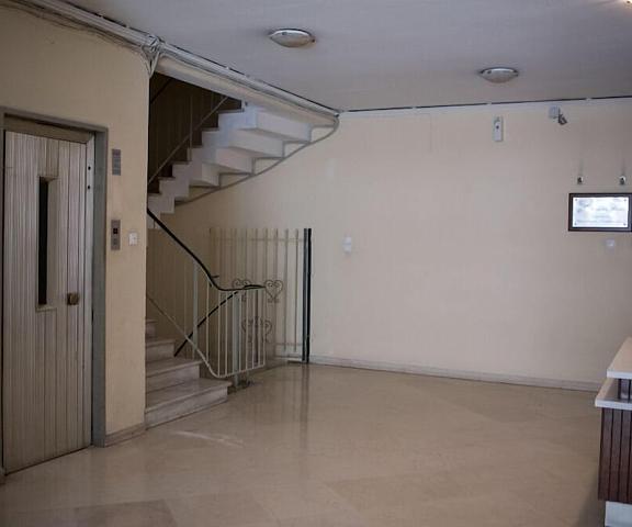 Best House Central Luxury Apartment Peloponnese Patras Interior Entrance