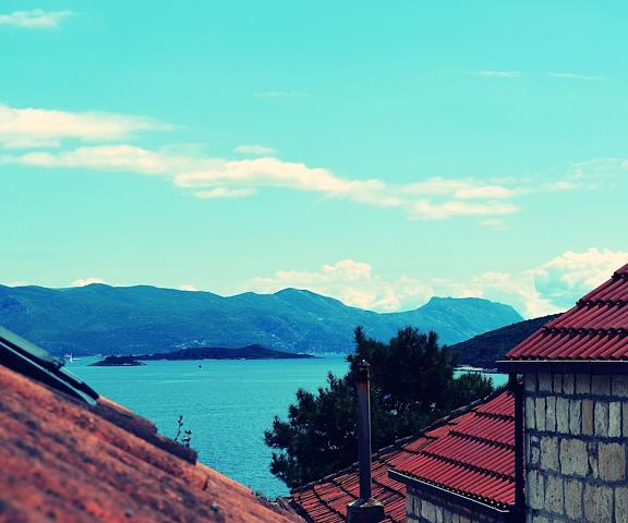 M & J Central Suites Dubrovnik - Southern Dalmatia Korcula View from Property