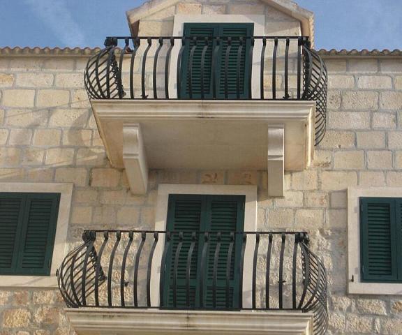 Villa Slika Split-Dalmatia Milna Exterior Detail