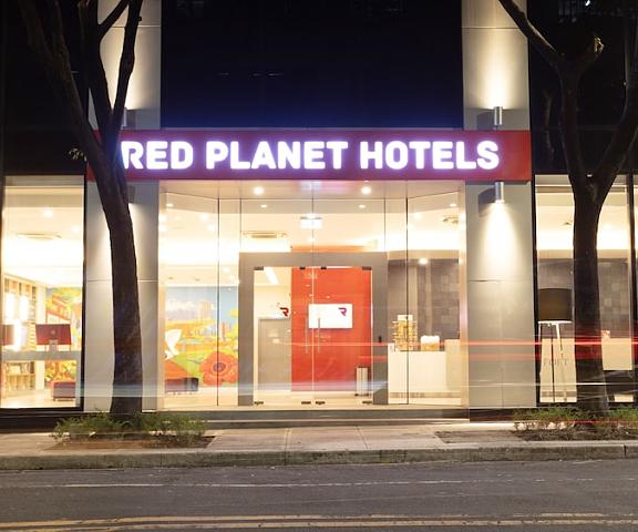 Red Planet BGC The Fort null Taguig Facade